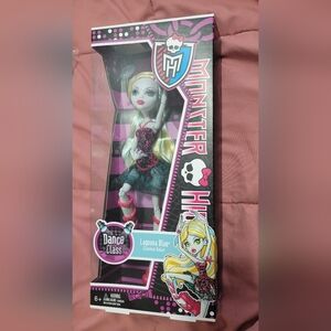 BNiB monster high DANCE CLASS LAGOONA, g1 from 2012 (Y0434)